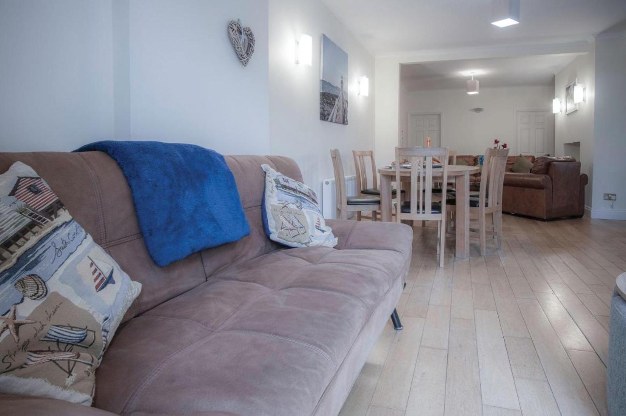 Sea Breeze 3 - 2 Bedroom - Horton